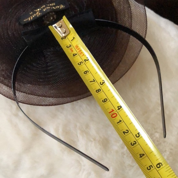 🐎 Handmade feather & netted headband fascinator, slide for position - Picture 5 of 6